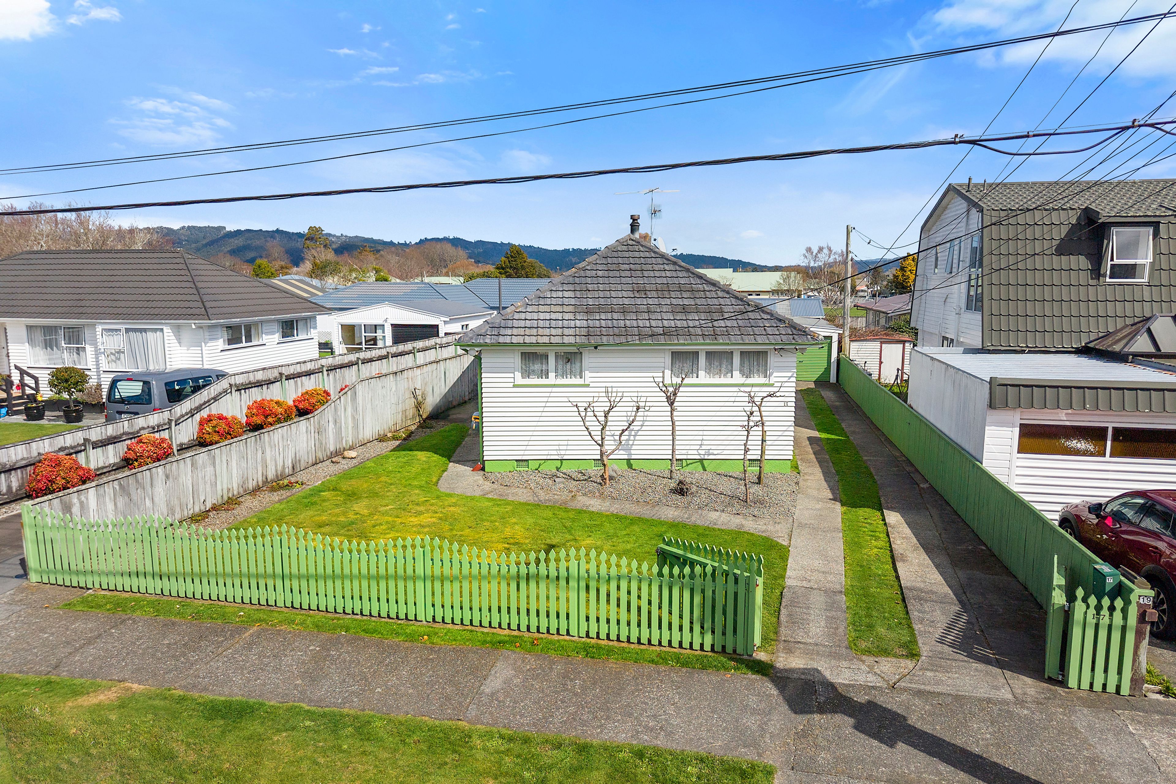 17 Stephen Street, Trentham, Upper Hutt City, Wellington | Tall Poppy
