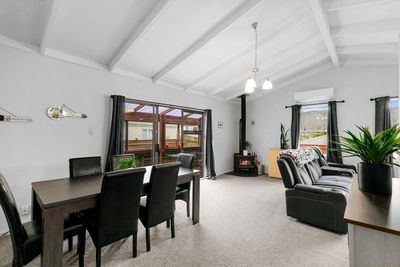7 Waipuna Grove, Stokes Valley, Lower Hutt City, Wellington | Tall Poppy 