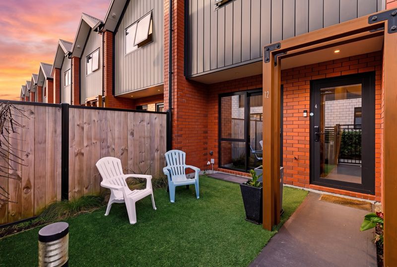 4/12 Biddle Crescent, Taita, Lower Hutt City