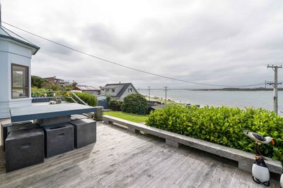 90 Marine Parade, Bluff, Invercargill City, Southland | Tall Poppy 
