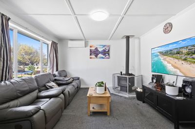 84 Dipton Street, Kingswell, Invercargill City, Southland | Tall Poppy 