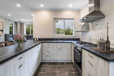 42 Dunns Road, Otatara, Invercargill City, Southland | Tall Poppy 