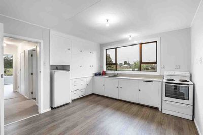25 Clifden Highway, Tuatapere, Southland | Tall Poppy 
