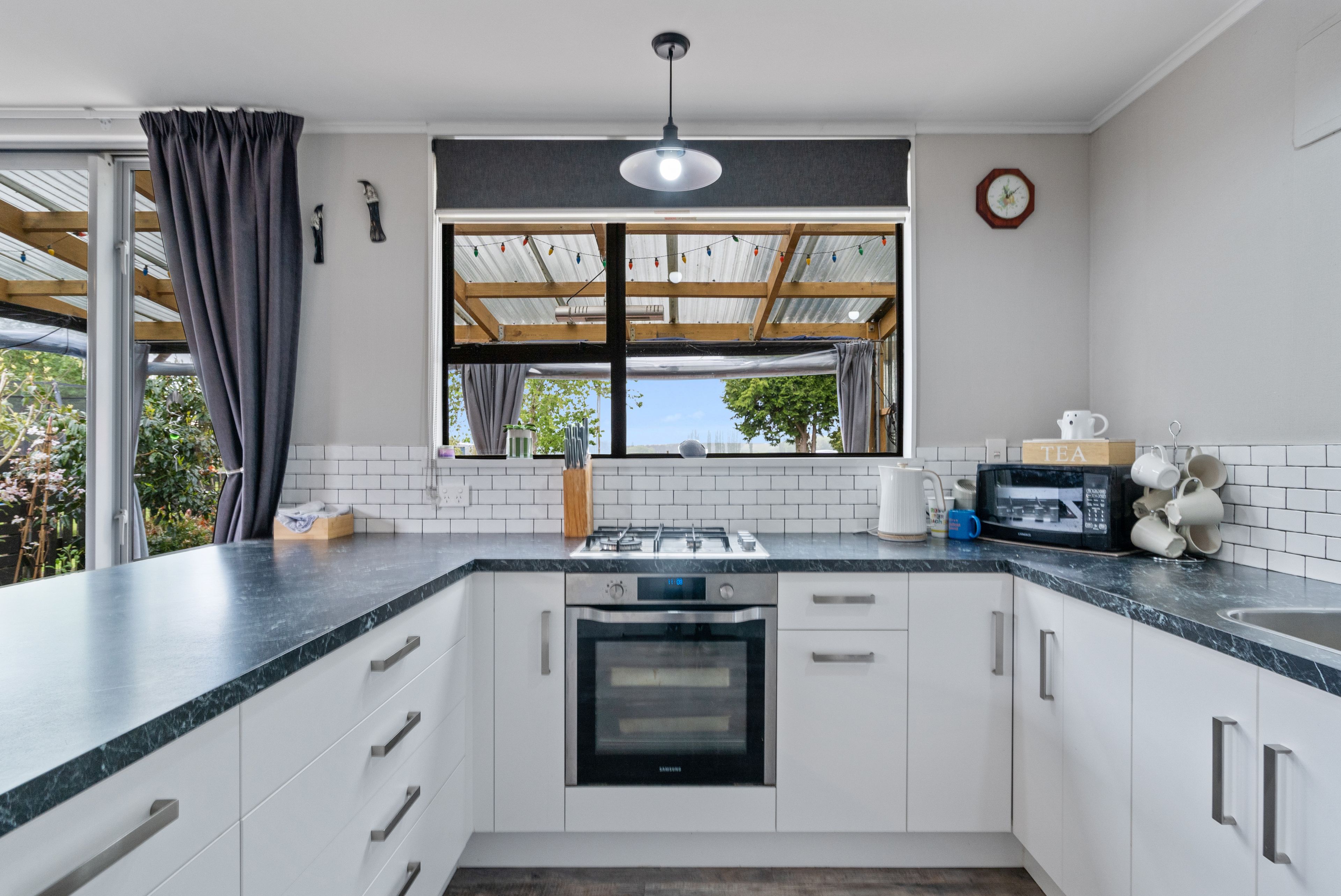10 Freshford Plains Station Road, Waikaia, Southland | Tall Poppy