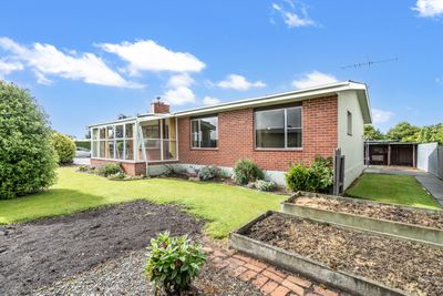 36 Hillary Street, Winton, Southland | Tall Poppy 