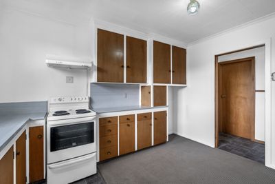 36 Hillary Street, Winton, Southland | Tall Poppy 