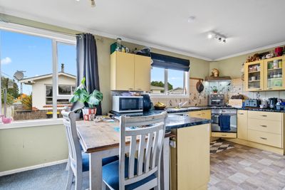 37 Queen Street, Otautau, Southland | Tall Poppy 