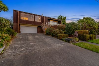 34 Bradshaw Street, Bluff, Invercargill City, Southland | Tall Poppy 