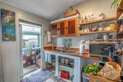 11 High Street East, Nightcaps, Southland | Tall Poppy 
