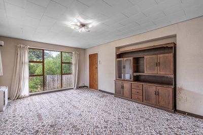 3 Mcvicar Street, Tuatapere, Southland | Tall Poppy 