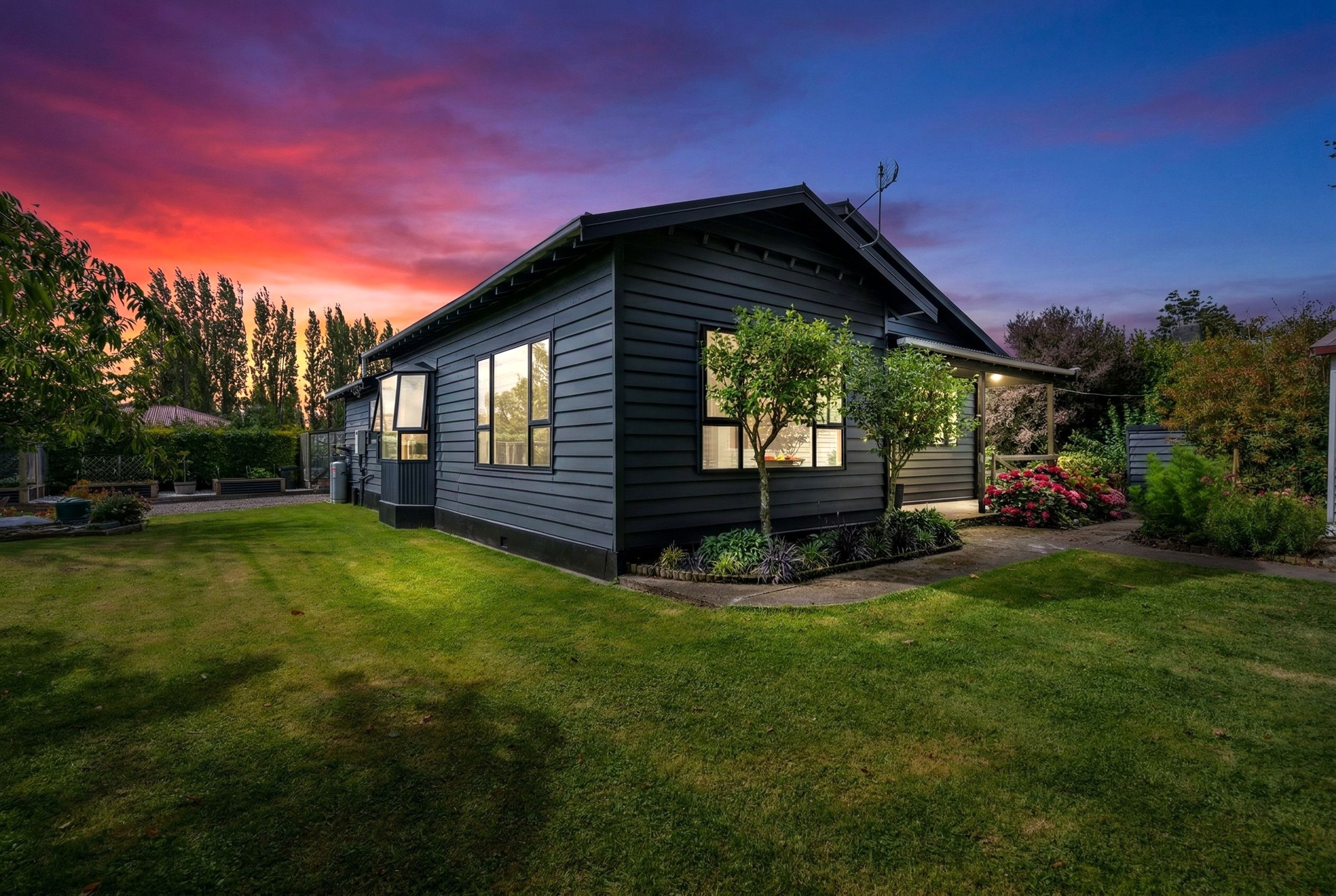 82 Lochiel Bridge Road, Winton & Surrounds, Southland | Tall Poppy
