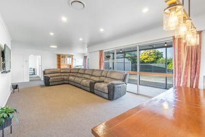 110 Kew Road, Kew, Invercargill City, Southland | Tall Poppy 