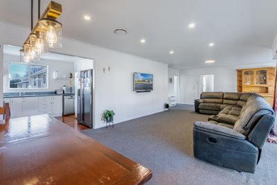 110 Kew Road, Kew, Invercargill City, Southland | Tall Poppy 