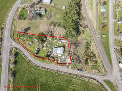 9 Derby Street, Wairio, Southland | Tall Poppy 