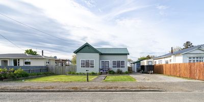 37 Ferry Street, Wyndham, Southland | Tall Poppy 
