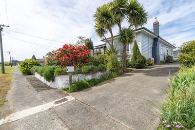 53 Hastings Street, Ohai, Southland | Tall Poppy 