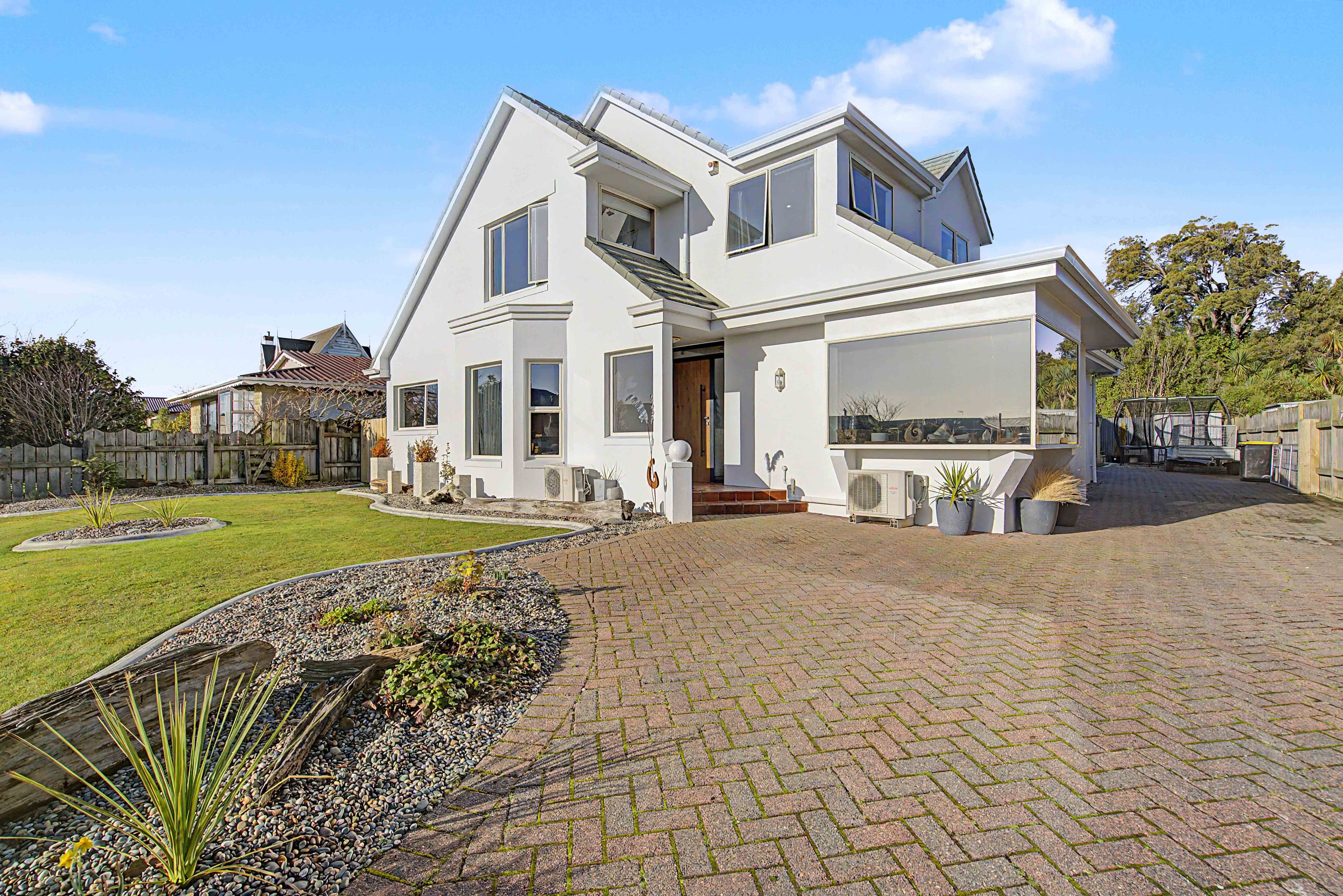145 Gimblett Street, Waikiwi, Invercargill City, Southland | Tall Poppy