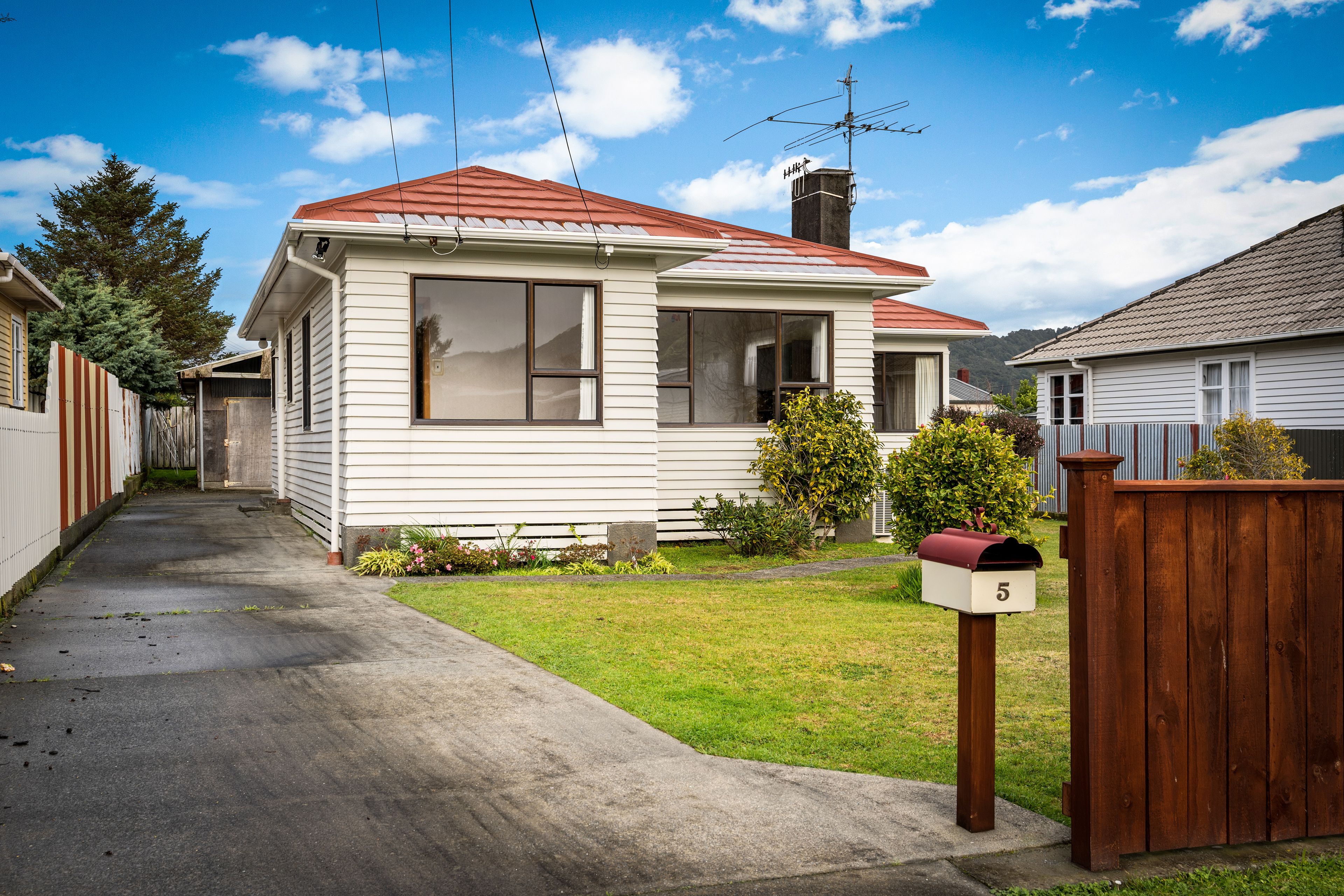 5 Ashforth Street, Wainuiomata, Lower Hutt City, Wellington | Tall Poppy