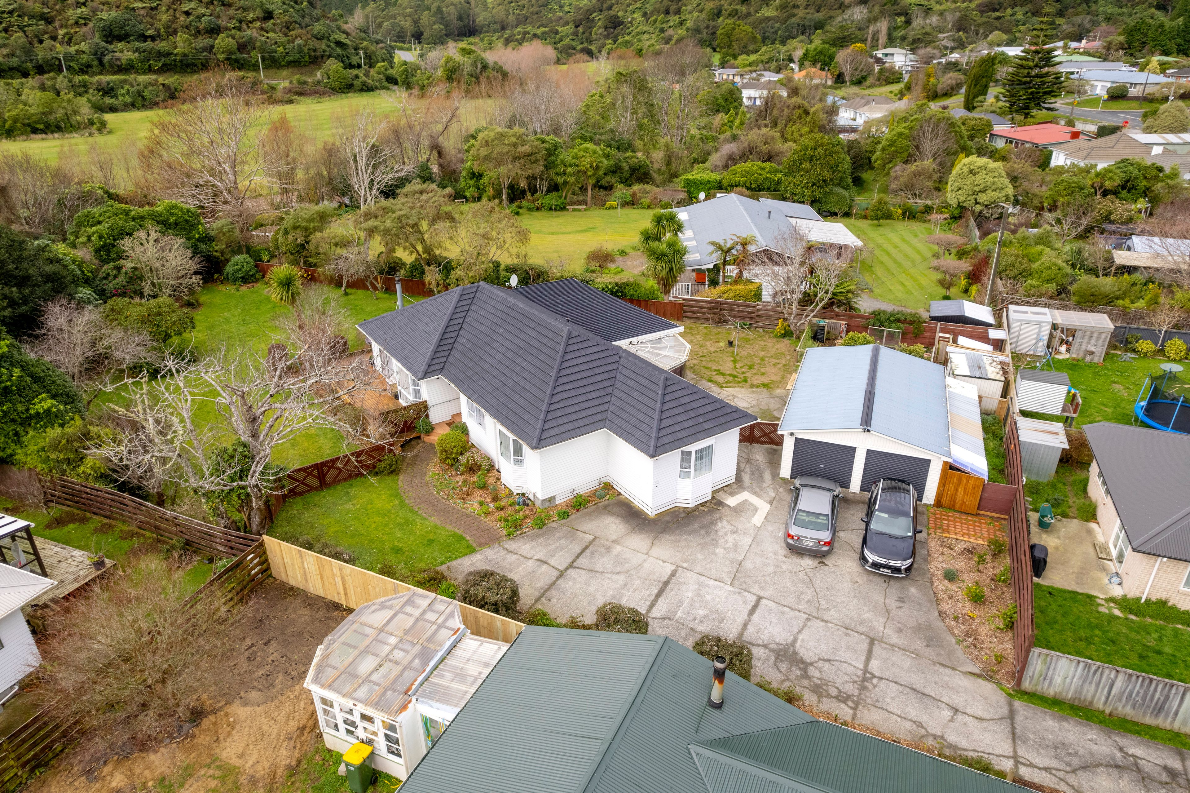 115 Hine Rd, Wainuiomata, Lower Hutt City, Wellington | Tall Poppy