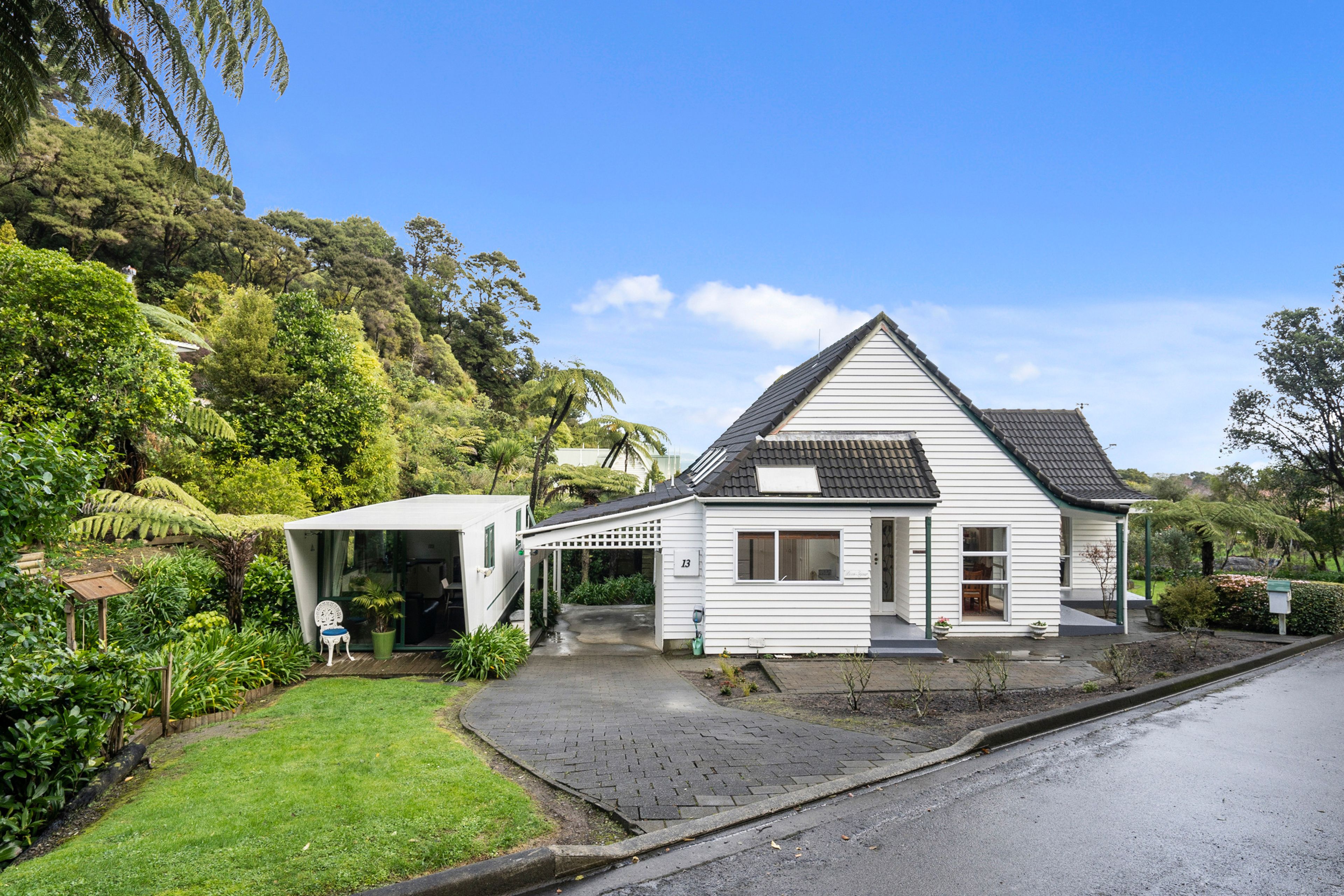 13 Whiorau Grove, Lowry Bay, Lower Hutt City, Wellington | Tall Poppy