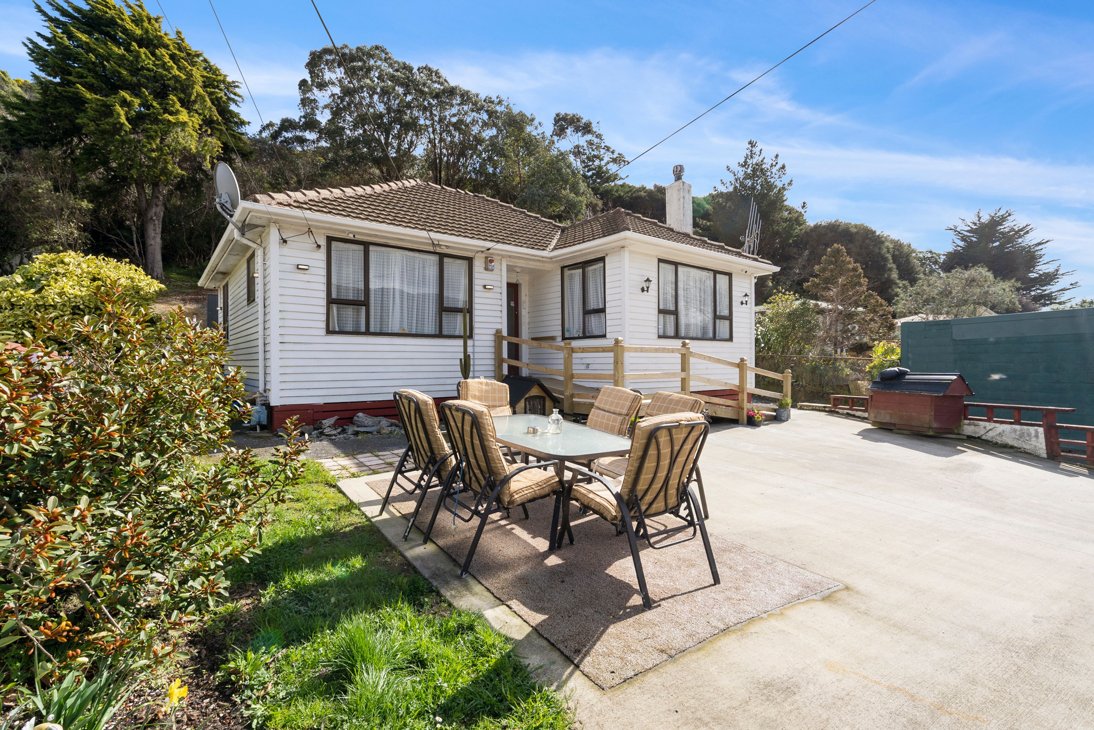 10 Dover Road, Wainuiomata, Lower Hutt City, Wellington | Tall Poppy
