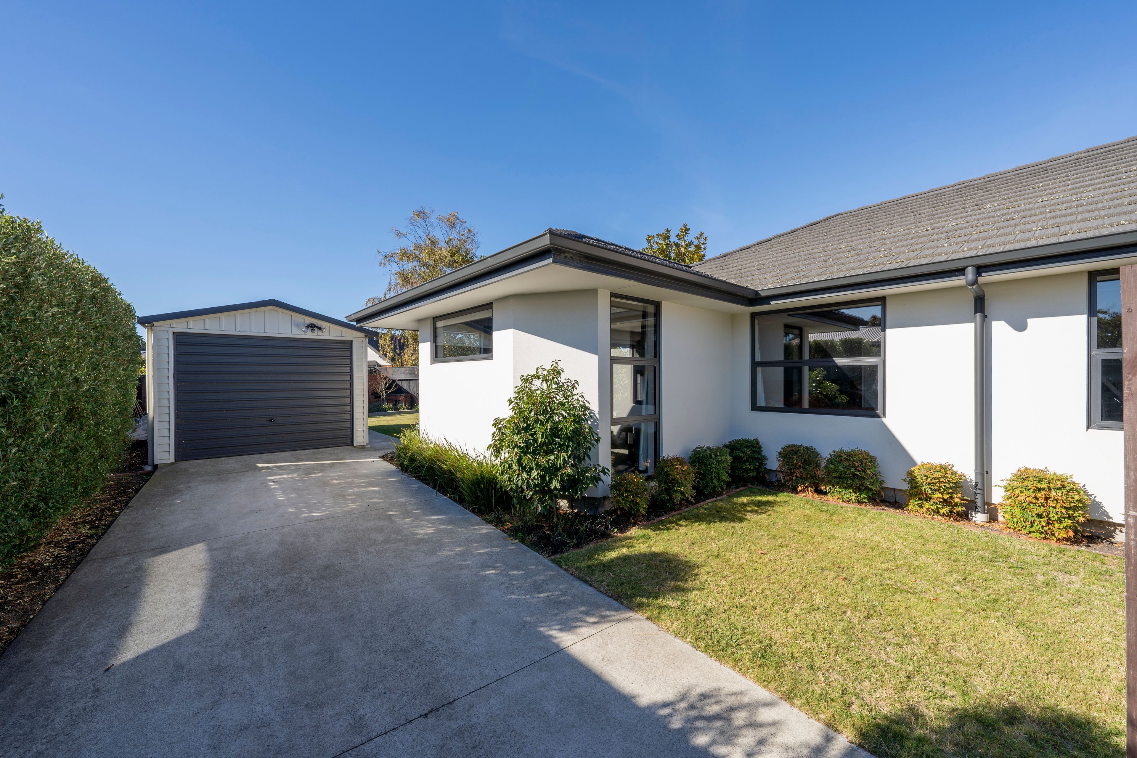 2/8 Hurst Place, Parklands, Christchurch City, Canterbury | Tall Poppy