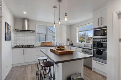 21 Avro Crescent, Hornby, Christchurch City, Canterbury | Tall Poppy 
