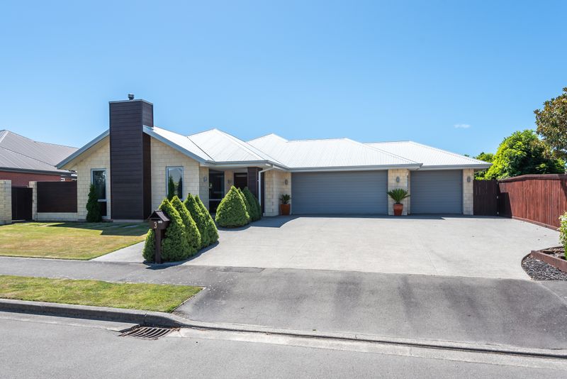 3 Saddleback Green, Aidanfield, Christchurch City, Canterbury Tall