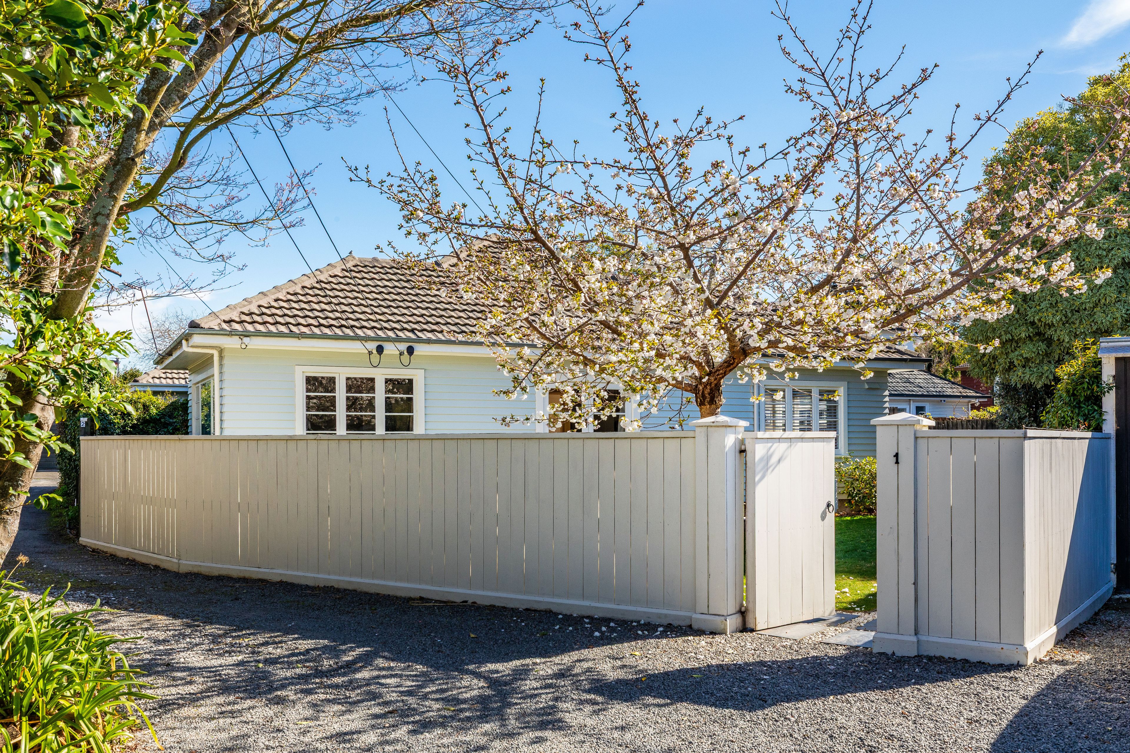 1/49 Ashgrove Terrace, Somerfield, Christchurch City, Canterbury | Tall Poppy