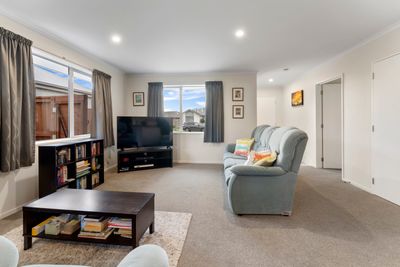 33 Candy Crescent, Kaiapoi, Waimakariri, Canterbury | Tall Poppy 