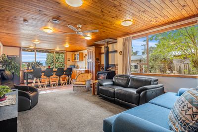 6 Chamberlain Avenue, Amberley Beach, Hurunui, Canterbury | Tall Poppy 