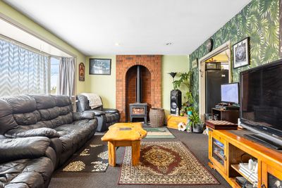 121 Cuthberts Road, Aranui, Christchurch City, Canterbury | Tall Poppy 