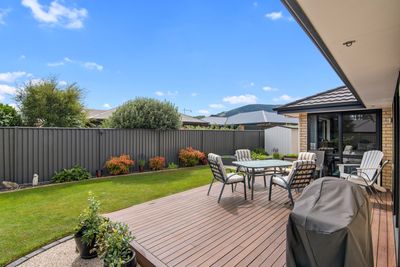 31 Cambelldon Crescent, Stoke, Nelson | Tall Poppy 