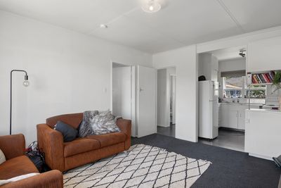 4/229 Kawai Street, Nelson Central, Nelson | Tall Poppy 