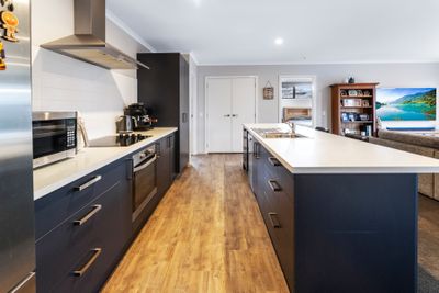 27 Youngberry Drive, Richmond, Tasman, Nelson | Tall Poppy 