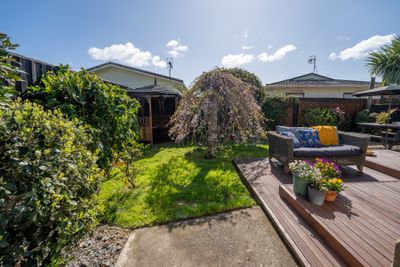 4/6 Arapiki Road, Stoke, Nelson | Tall Poppy 