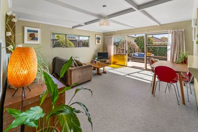 4/6 Arapiki Road, Stoke, Nelson | Tall Poppy 