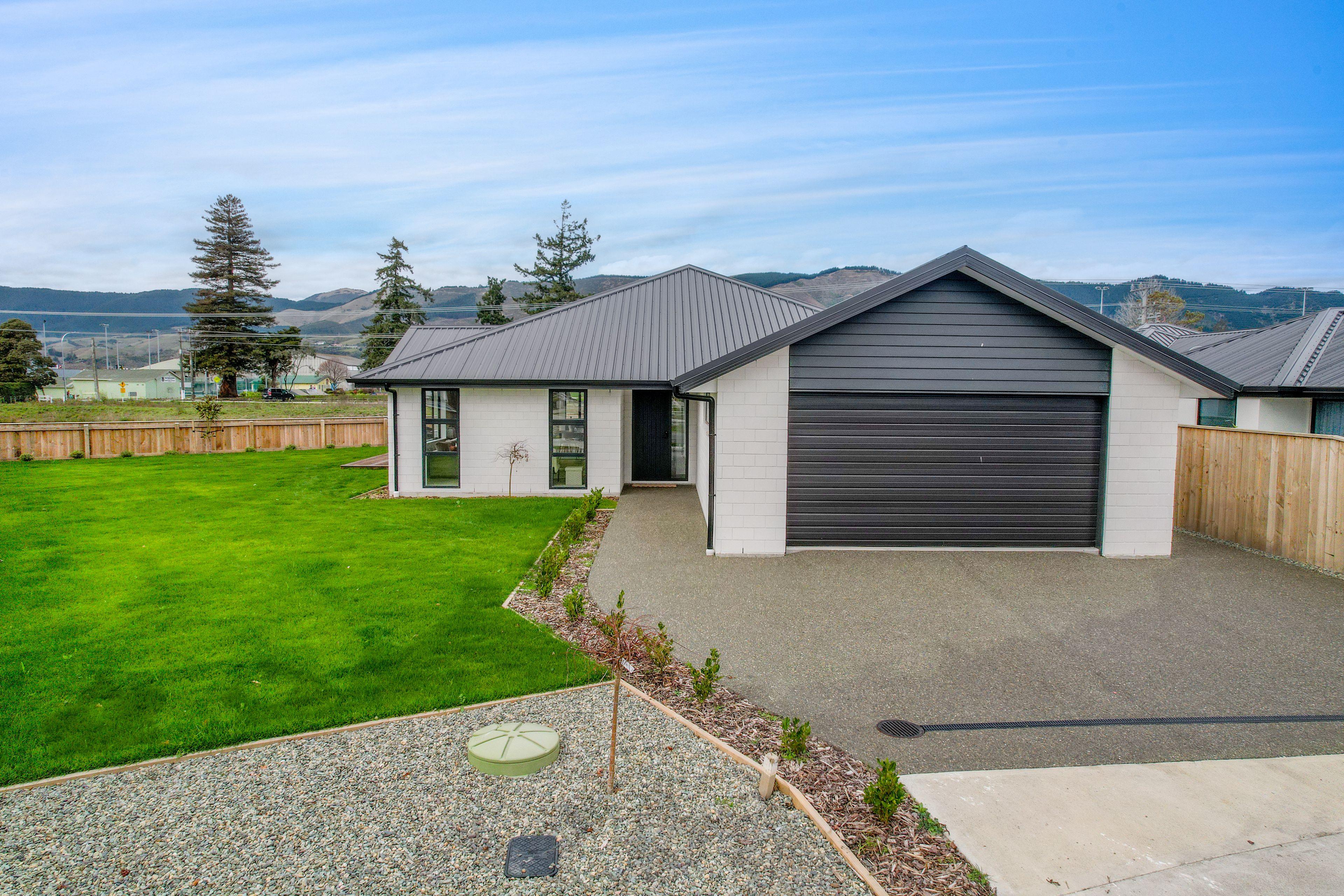 55 Oakdale Grove, Richmond, Tasman, Nelson | Tall Poppy