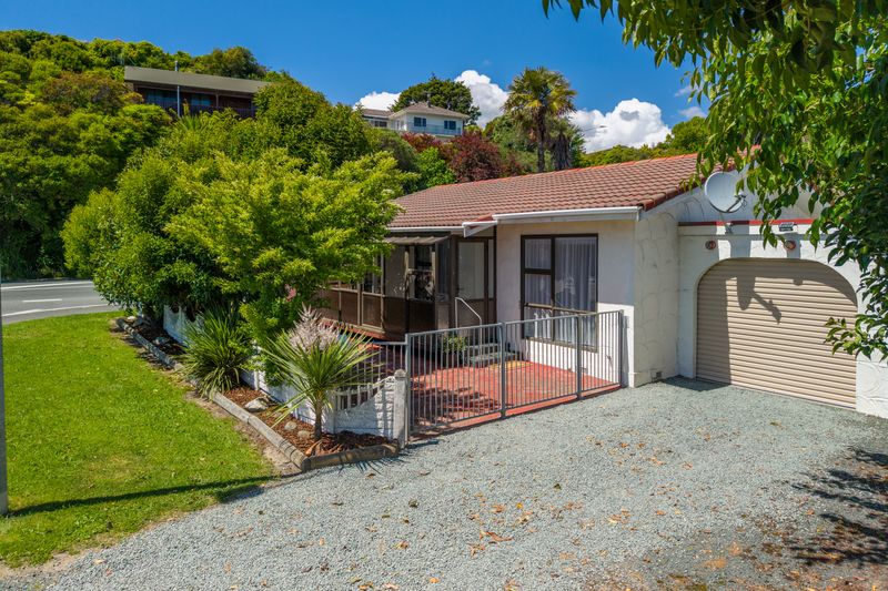2/18 Rui Street, Tahunanui, Nelson