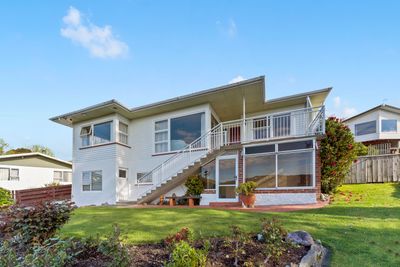 24 Torlesse Street, Enner Glynn, Nelson | Tall Poppy 