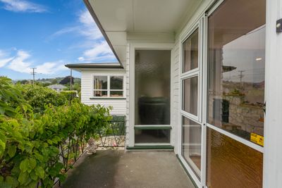 134 Songer Street, Stoke, Nelson | Tall Poppy 