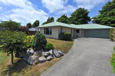 82 Fergusson Street, Stoke, Nelson | Tall Poppy 