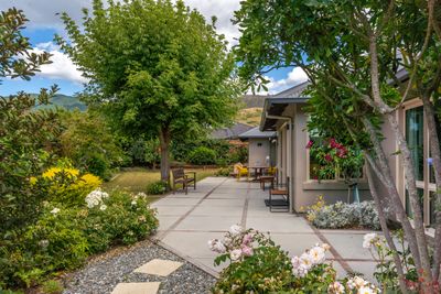 8 Ridings, Richmond, Tasman, Nelson | Tall Poppy 