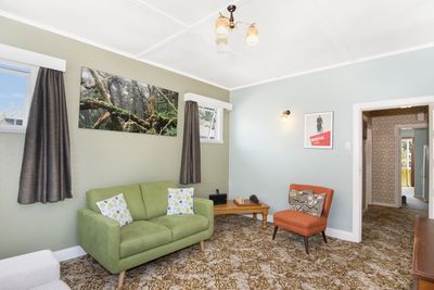 220 Kawai Street, Nelson South, Nelson | Tall Poppy 