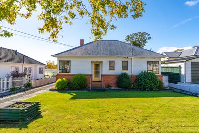 29 Tukuka Street, Nelson South, Nelson | Tall Poppy 