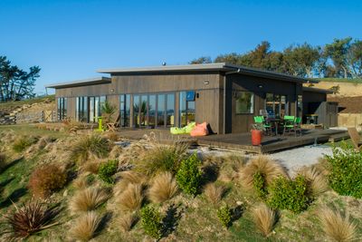 341 Higgins Road, Wakefield, Tasman, Nelson | Tall Poppy 