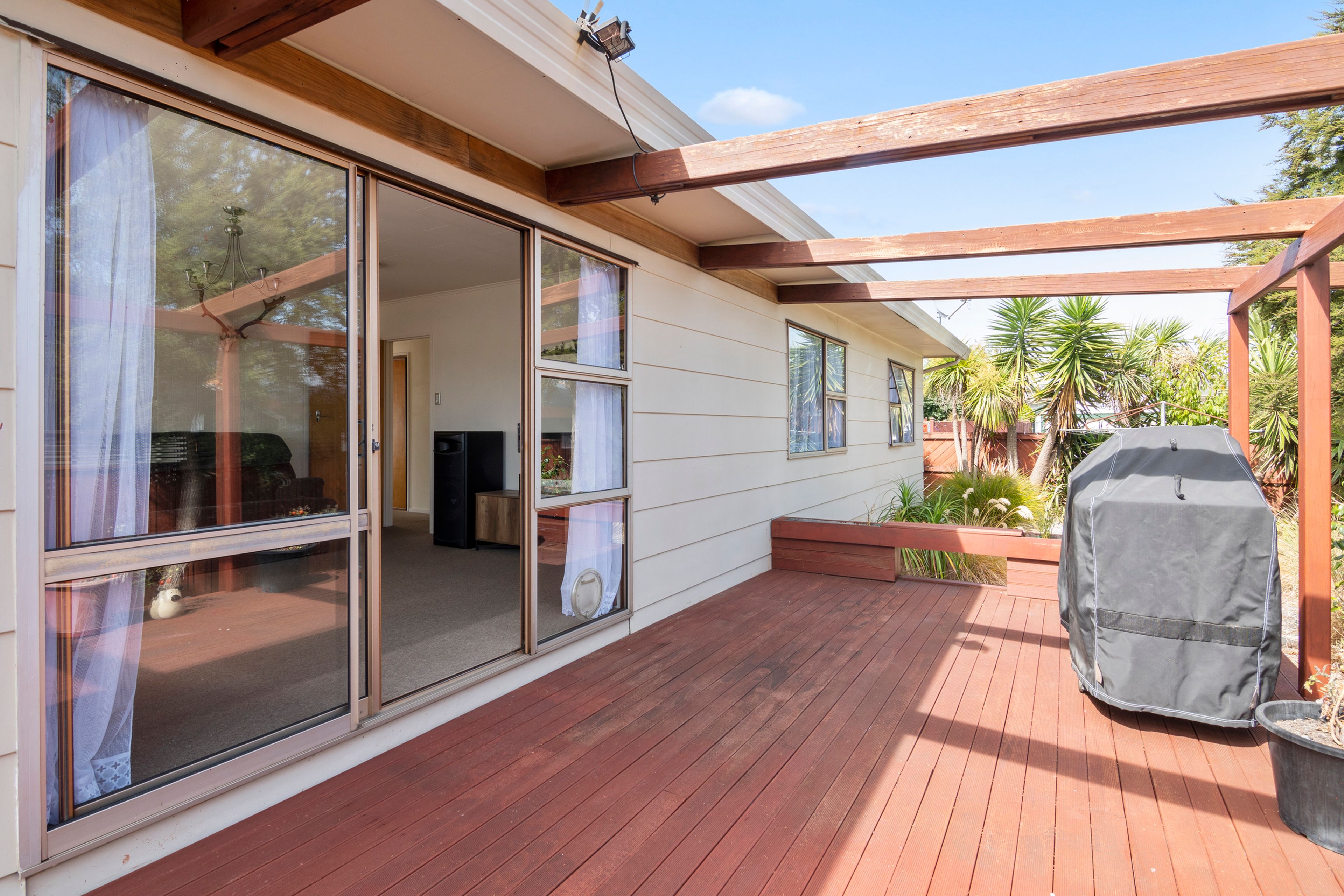 2/384 Main Rd Stoke, Stoke, Nelson | Tall Poppy