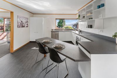 10 Cautley Street, Richmond, Tasman, Nelson | Tall Poppy 