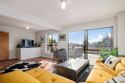 55 Jenner Road, Nelson Central, Nelson | Tall Poppy 