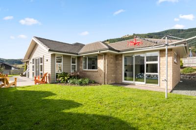 32 Sanctuary Drive, Stoke, Nelson | Tall Poppy 